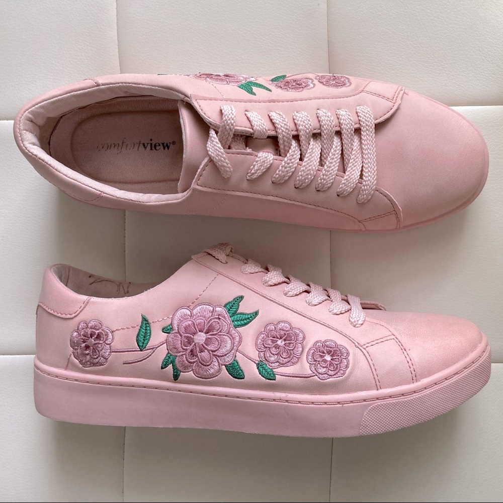 Comfortview Sailor Pink Floral Embroidered Memory Foam Sneakers 10 WIDE Kawaii